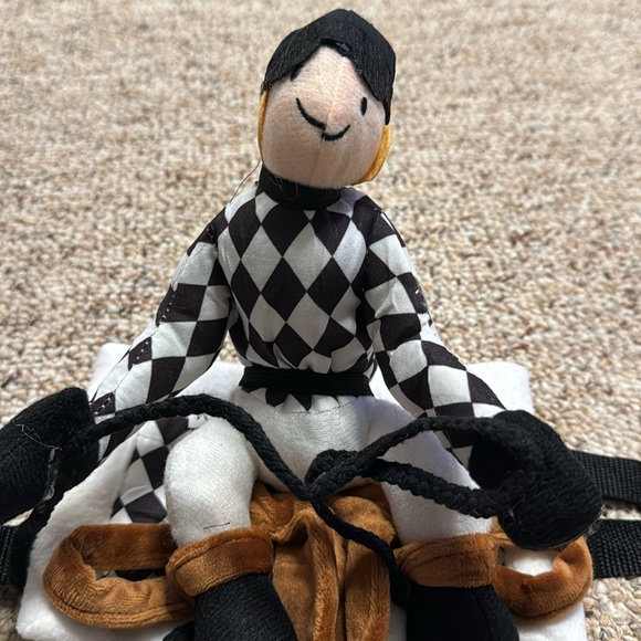 Pet costume horse jockey with adjustable straps - Picture 2 of 4